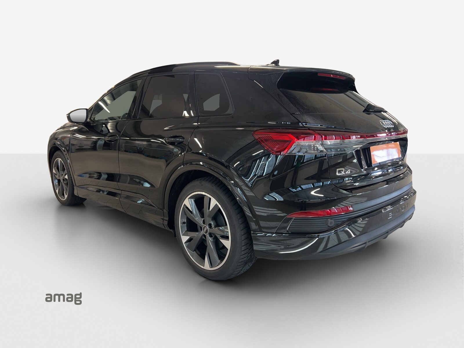 AUDI Q4 50 e-tron quattro, Électrique, Occasion / Utilisé, Automatique - 4