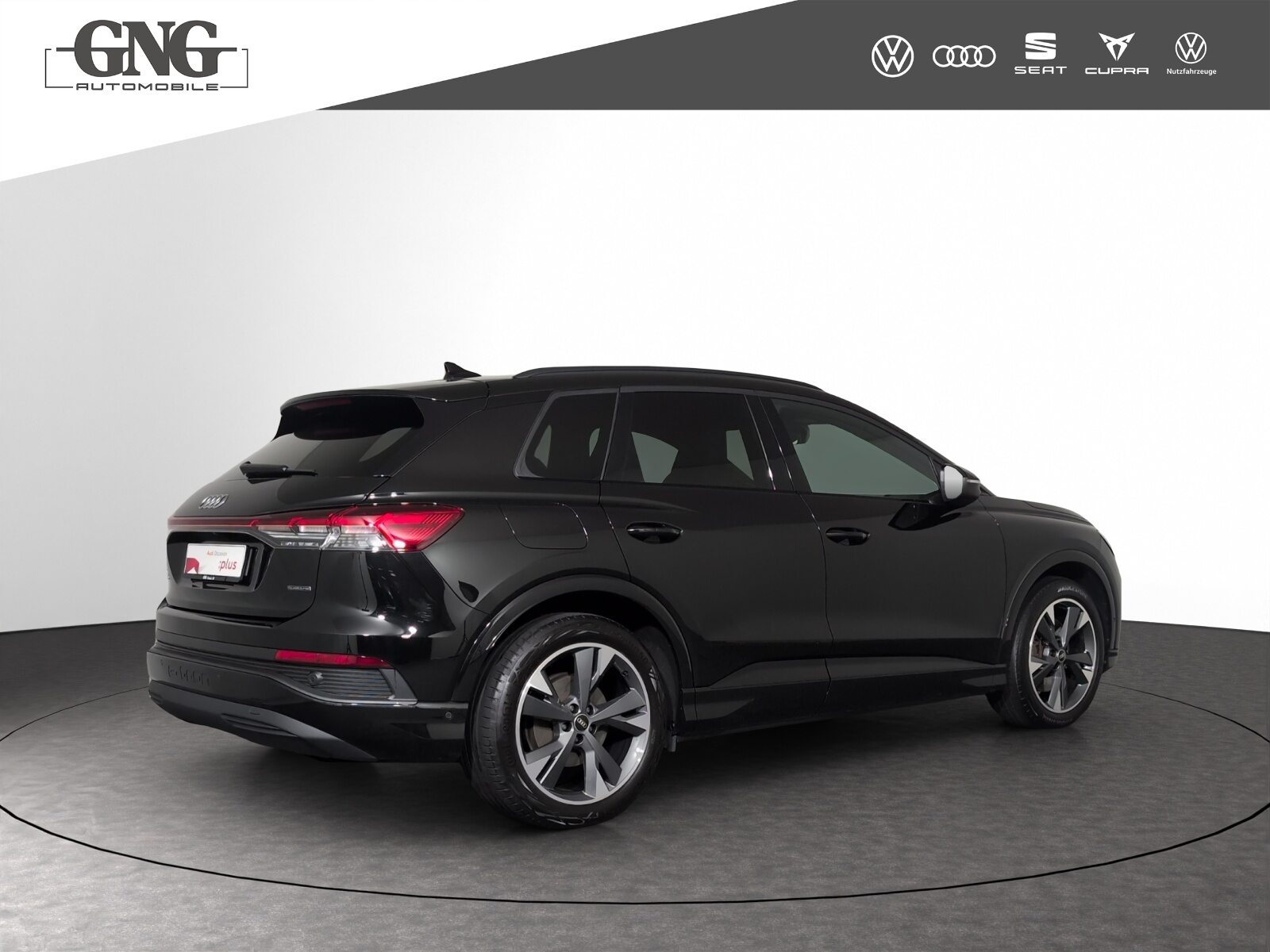 AUDI Q4 45 e-tron quattro, Elektro, Occasion / Gebraucht, Automatik - 3