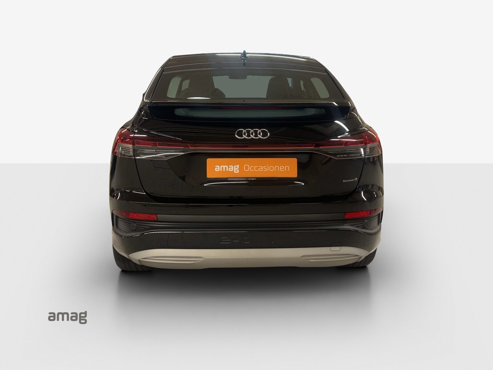 AUDI Q4 SB 50 e-tron quattro, Electric, Second hand / Used, Automatic - 5