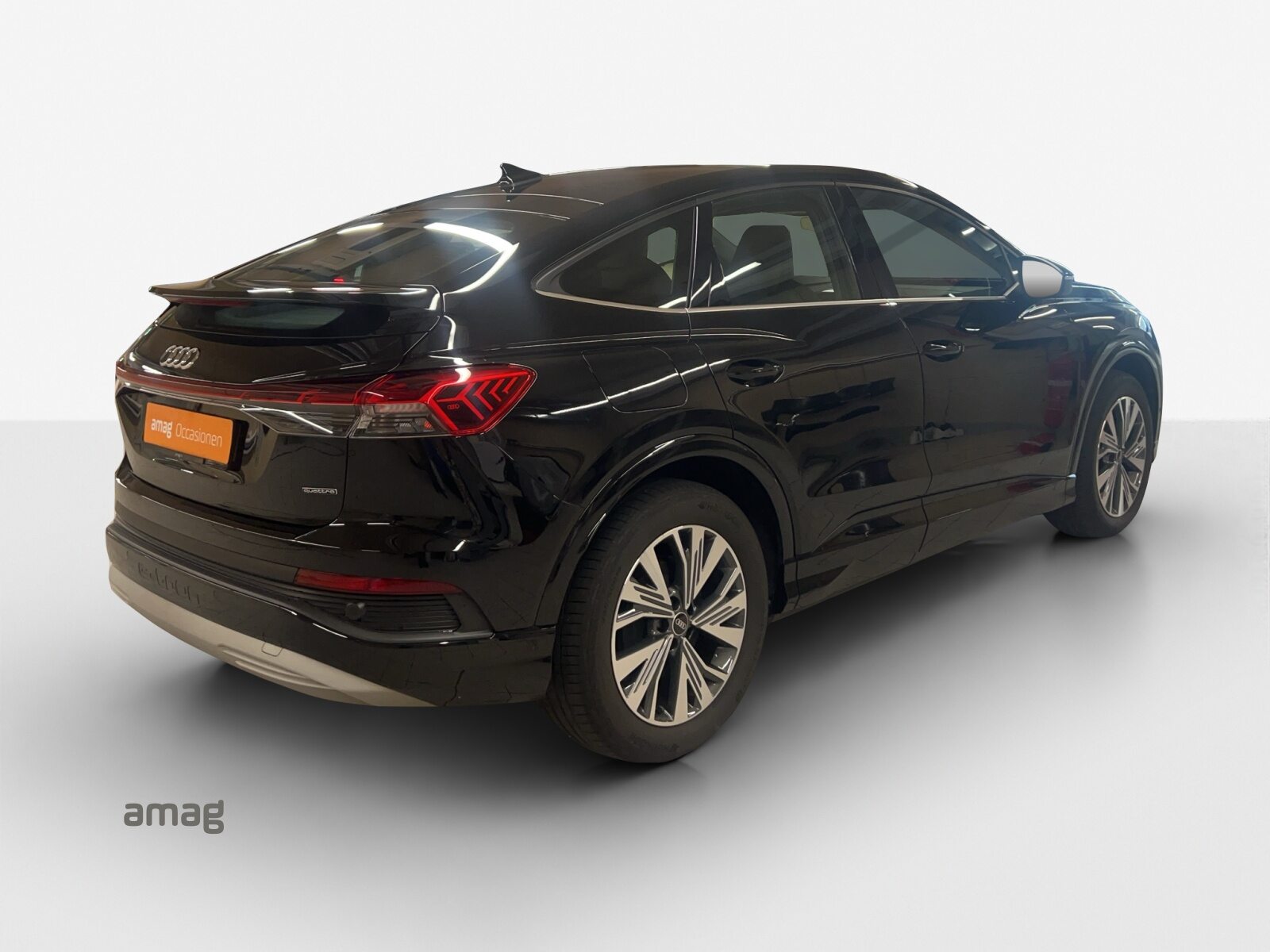 AUDI Q4 SB 50 e-tron quattro, Electric, Second hand / Used, Automatic - 6