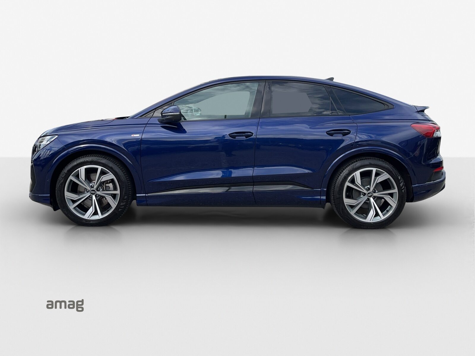 AUDI Q4 SB 50 e-tron quattro, Électrique, Occasion / Utilisé, Automatique - 2