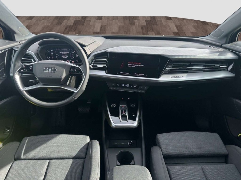 AUDI Q4 e-tron 40 Ambiente MMI Navigation Pro, Electric, Second hand / Used, Automatic - 2