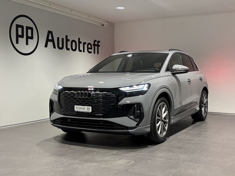 AUDI Q4 45 e-tron quattro Attraction, Electric, Ex-demonstrator, Automatic - 2
