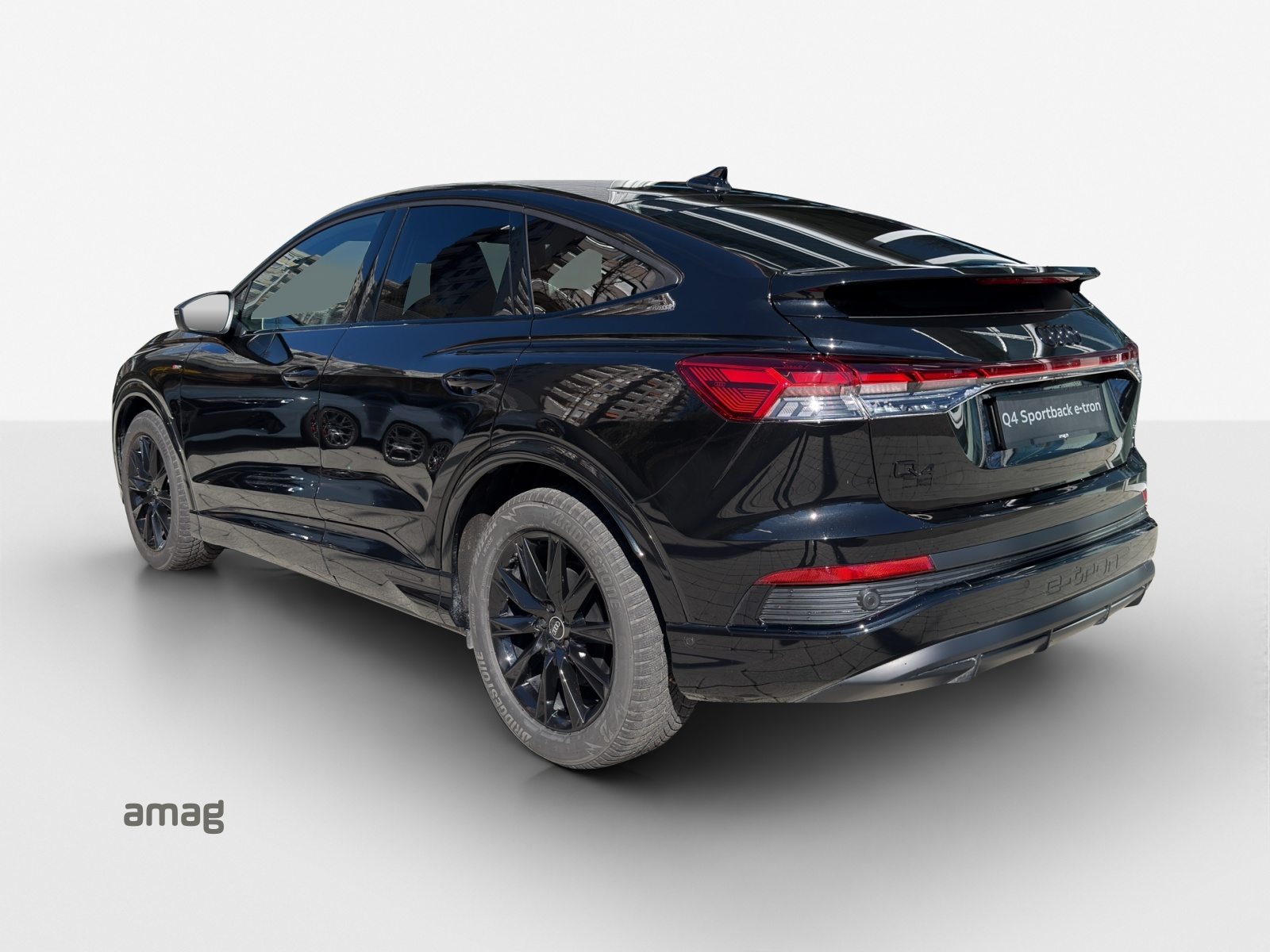 AUDI Q4 SB 45 e-tron quattro Edition Swiss-Ski, Elektro, Vorführwagen, Automatik - 3