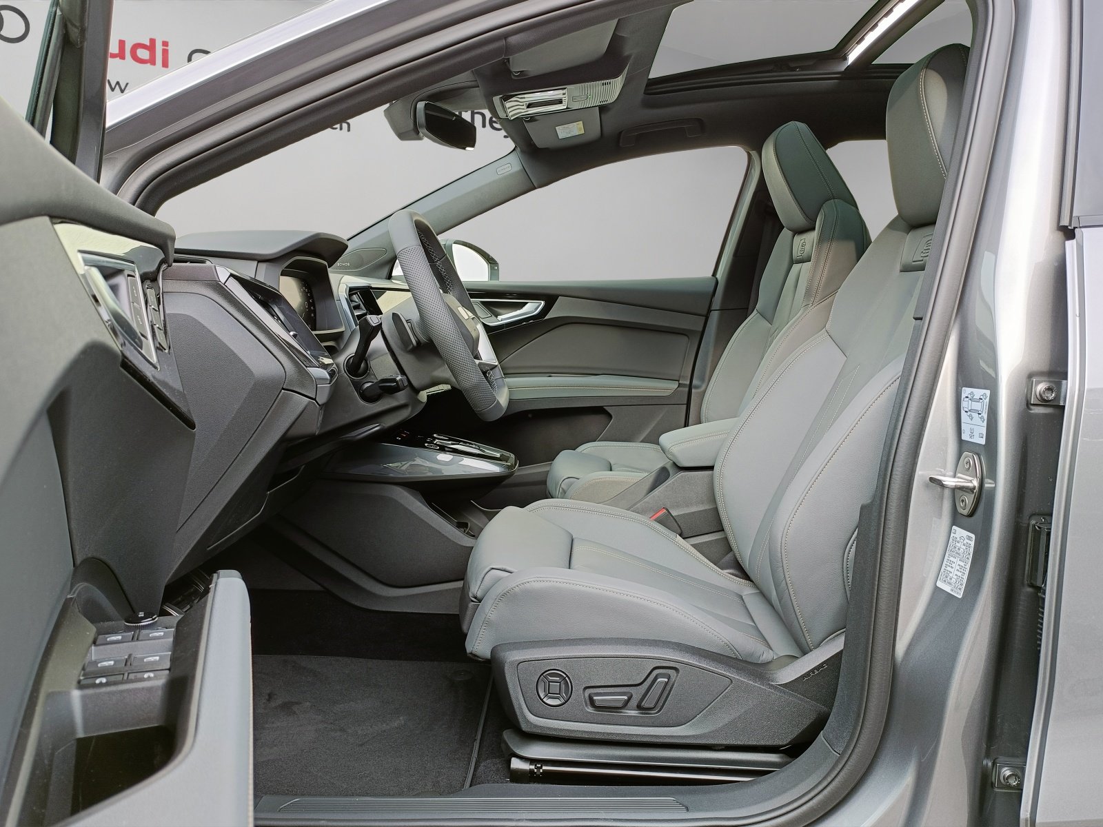 AUDI Q4 e-tron 55 quattro, Électrique, Voiture de démonstration, Automatique - 7