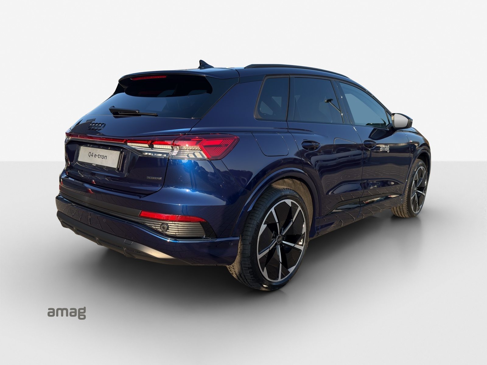 AUDI Q4 45 e-tron quattro Attraction, Elettrica, Auto dimostrativa, Automatico - 5
