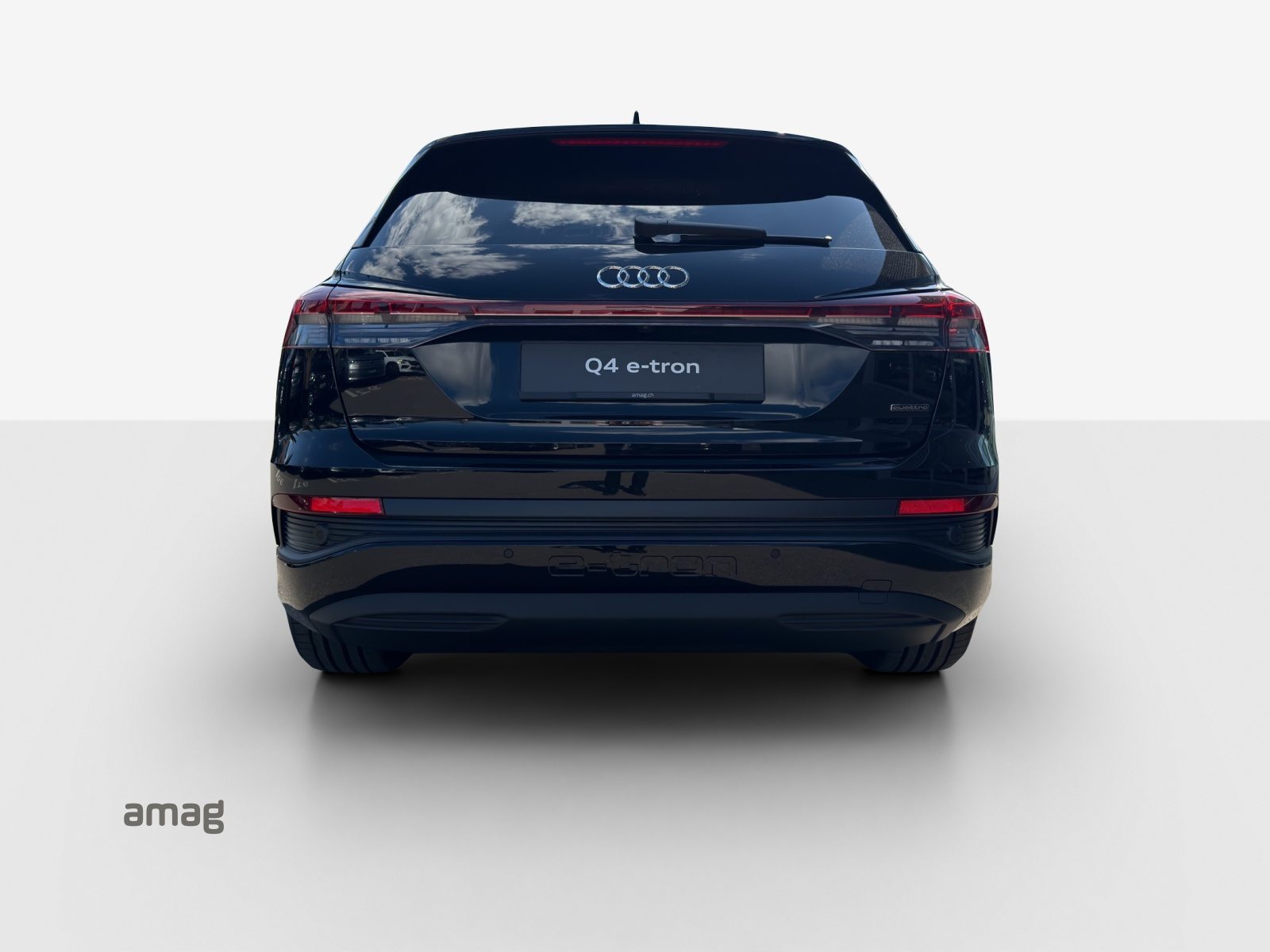 AUDI Q4 45 e-tron quattro Attraction, Electric, Ex-demonstrator, Automatic - 4