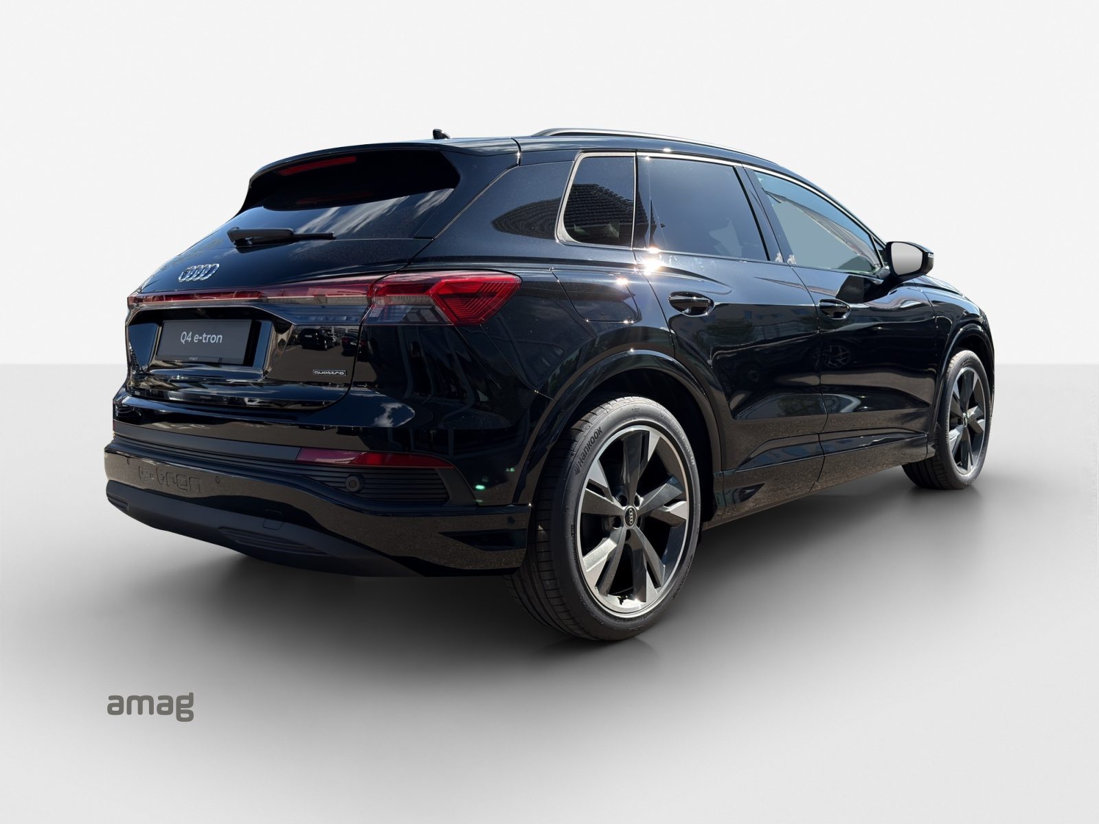 AUDI Q4 45 e-tron quattro Attraction, Electric, Ex-demonstrator, Automatic - 5