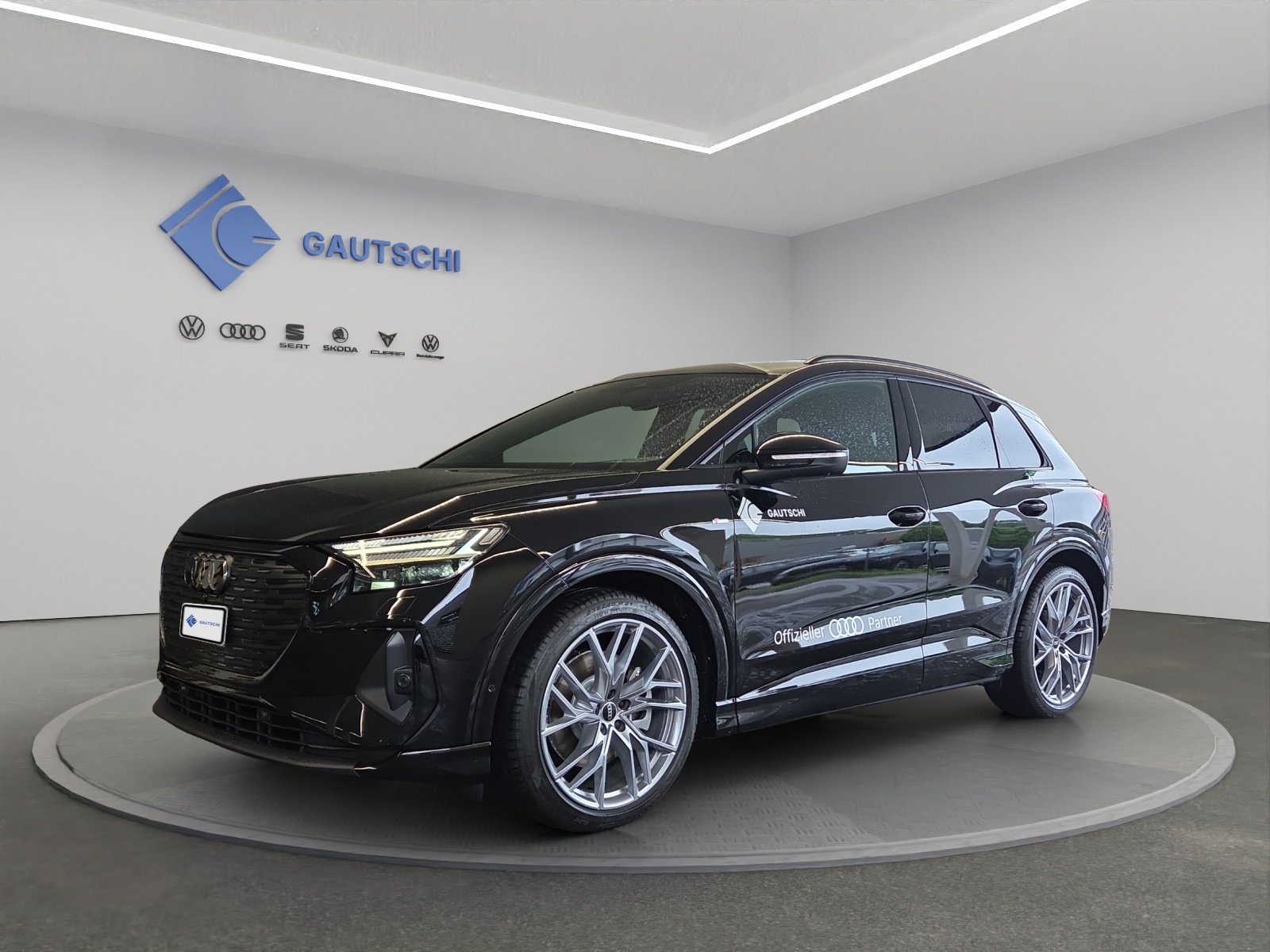 AUDI Q4 e-tron 45 Edition Swiss Ski quattro