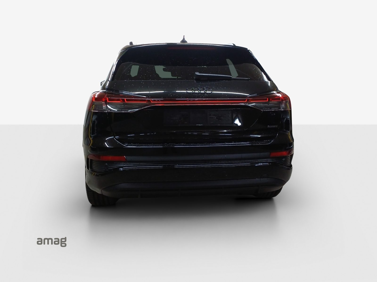 AUDI Q4 45 e-tron quattro Attraction, Électrique, Voiture de démonstration, Automatique - 4