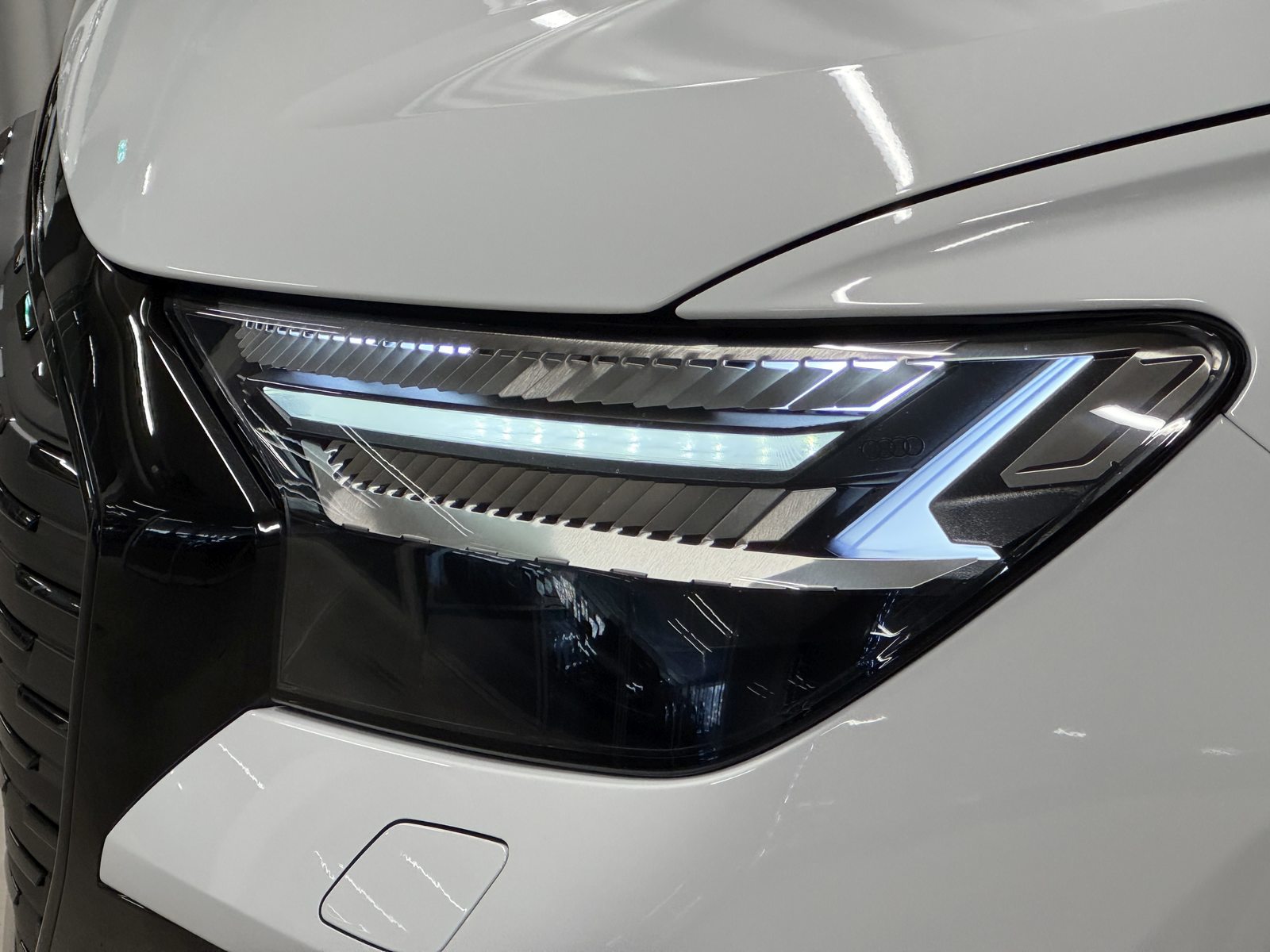 AUDI Q4 45 e-tron quattro Edition Swiss-Ski, Electric, Ex-demonstrator, Automatic - 7