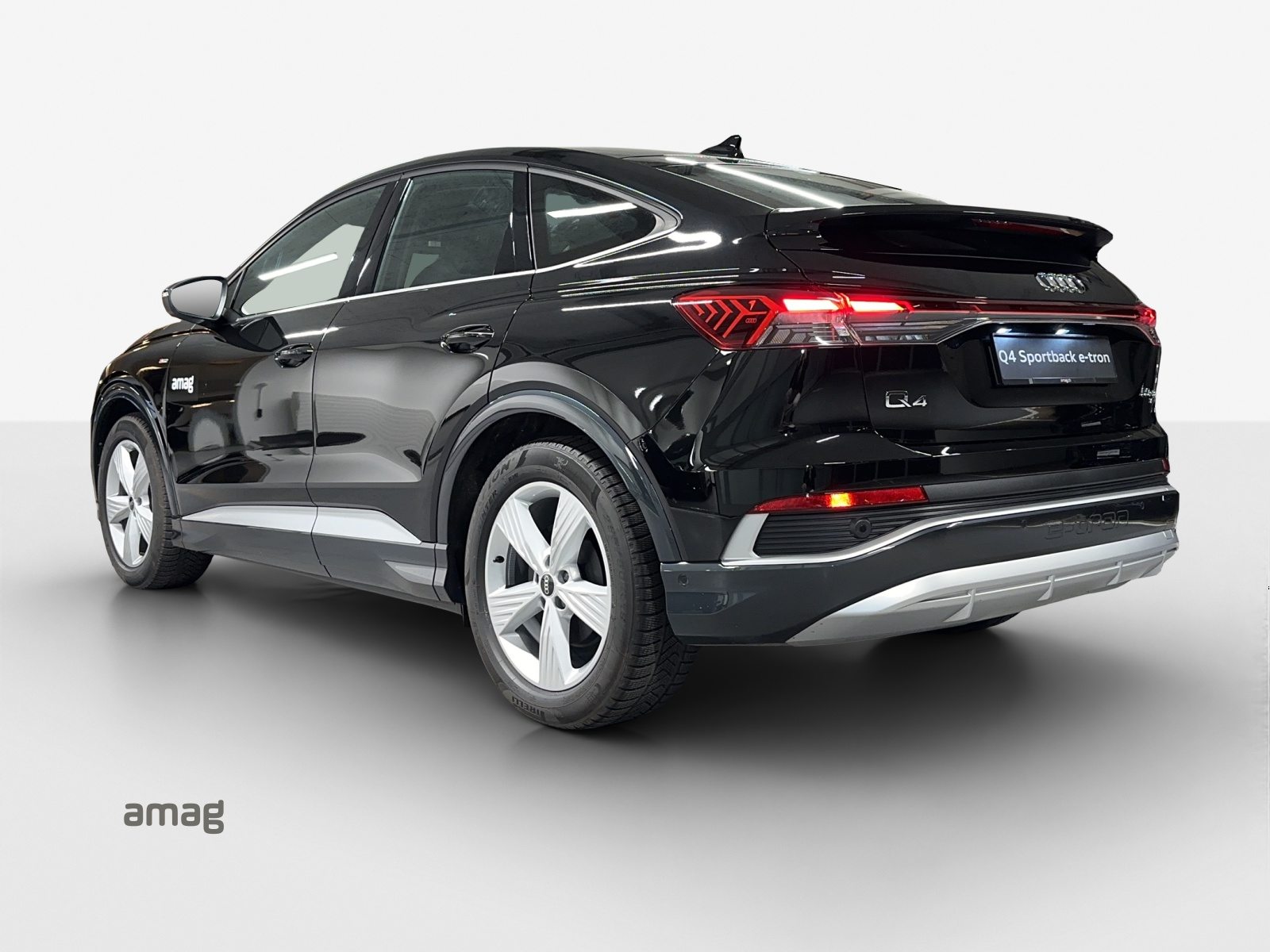 AUDI Q4 SB 50 e-tron quattro, Elektro, Vorführwagen, Automatik - 3