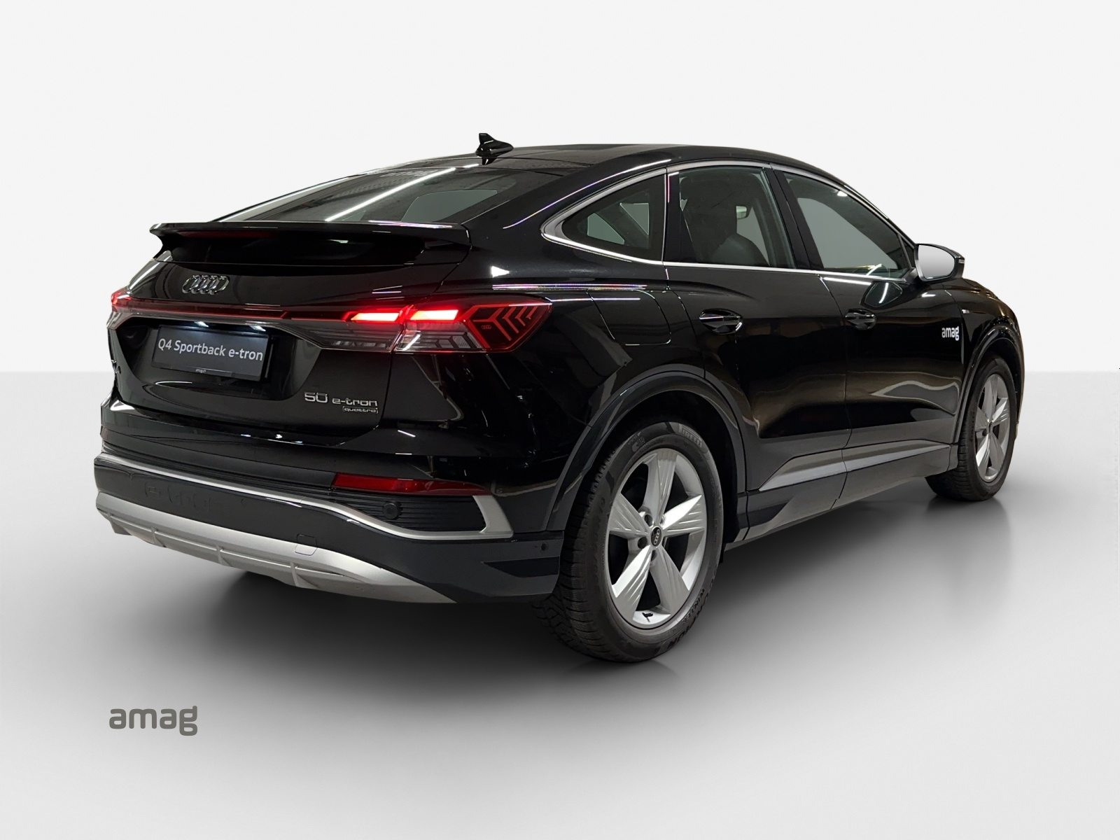 AUDI Q4 SB 50 e-tron quattro, Elektro, Vorführwagen, Automatik - 7