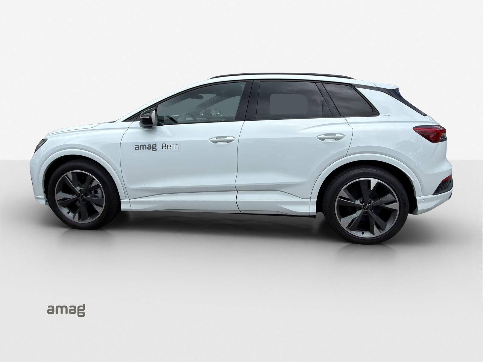 AUDI Q4 45 e-tron quattro Edition Swiss-Ski, Elettrica, Auto dimostrativa, Automatico - 4