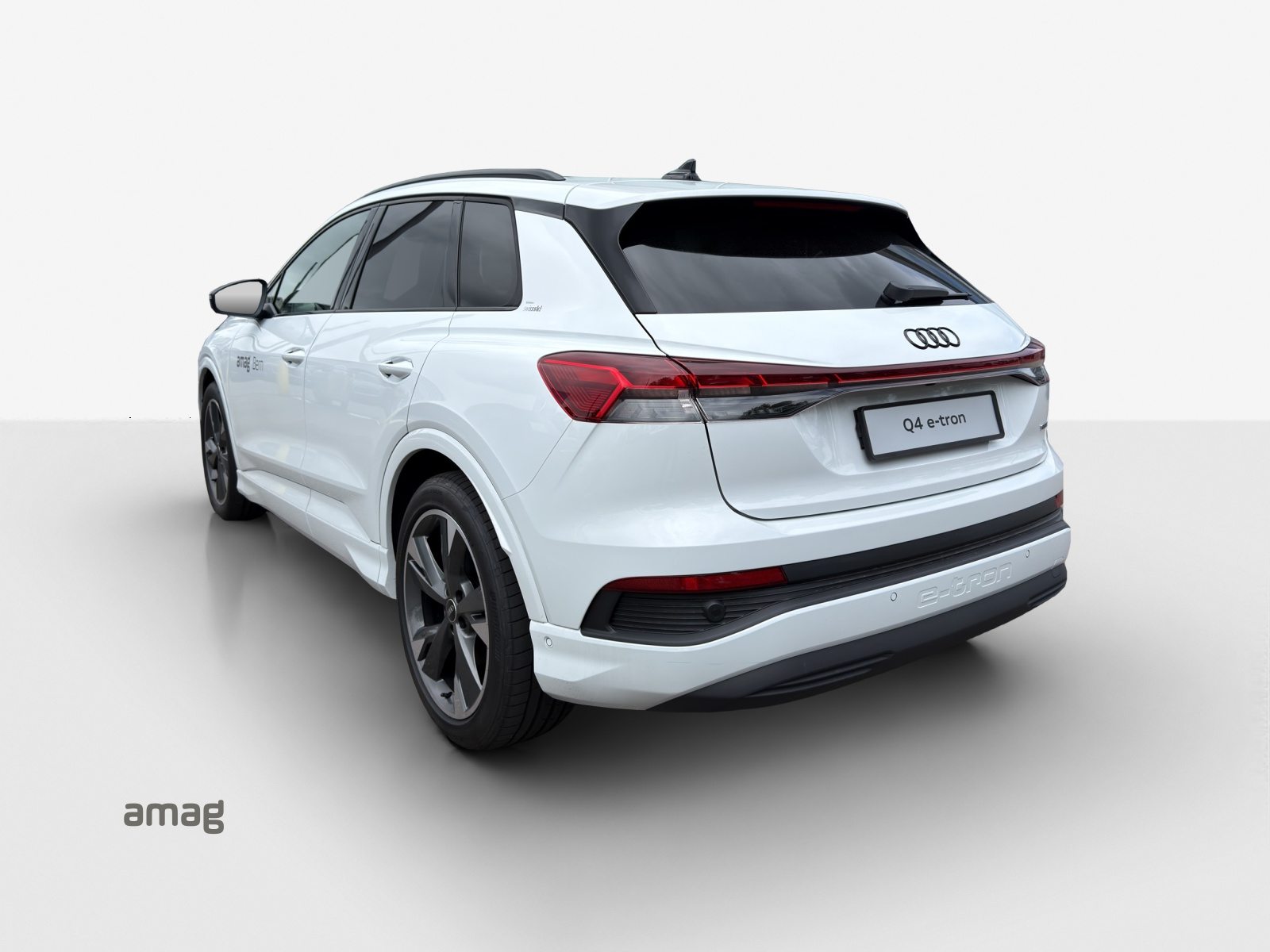 AUDI Q4 45 e-tron quattro Edition Swiss-Ski, Elettrica, Auto dimostrativa, Automatico - 5