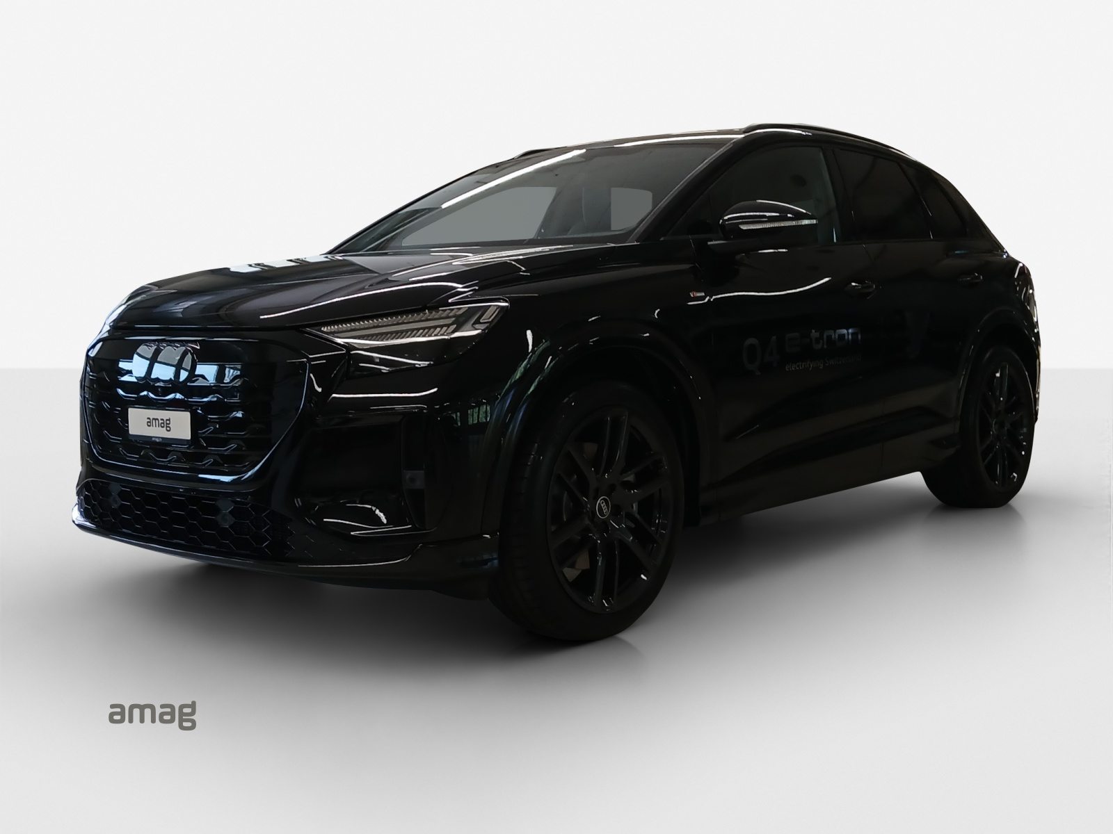 AUDI Q4 SUV e-tron quattro performance