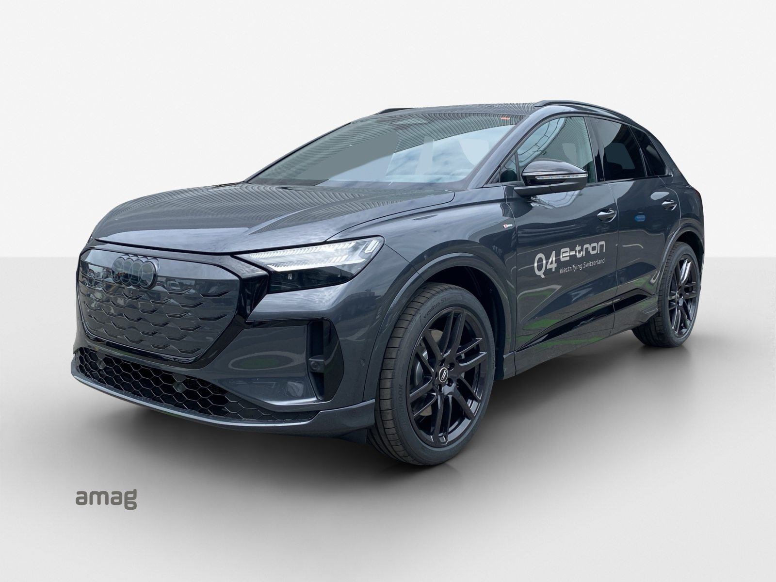 AUDI Q4 SUV e-tron quattro performance