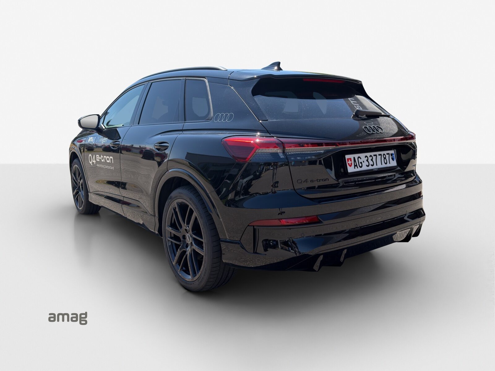 AUDI Q4 SUV e-tron quattro performance, Elektro, Vorführwagen, Automatik - 3