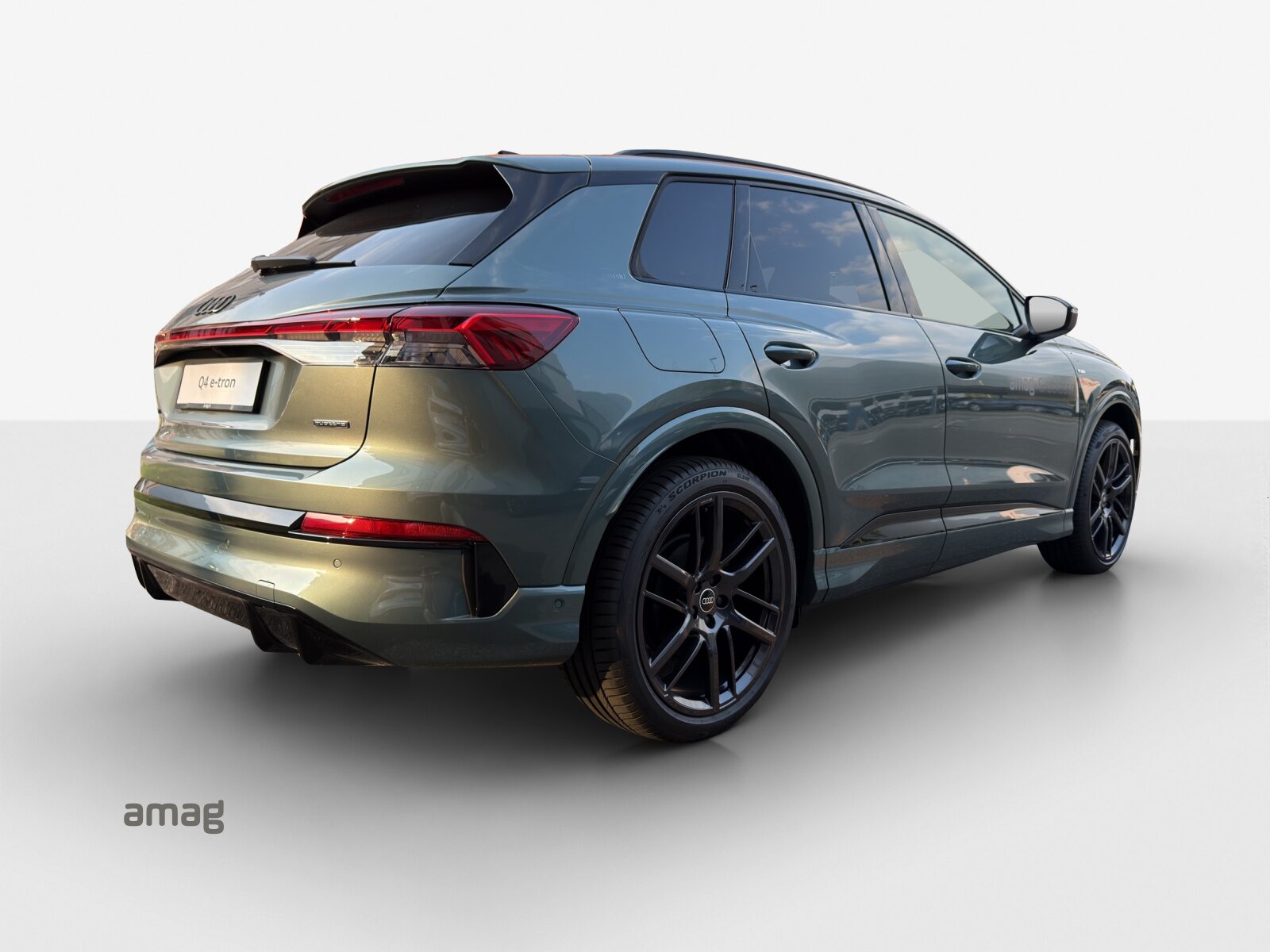 AUDI Q4 SUV e-tron quattro performance Edition Swiss-Ski, Electric, Ex-demonstrator, Automatic - 5