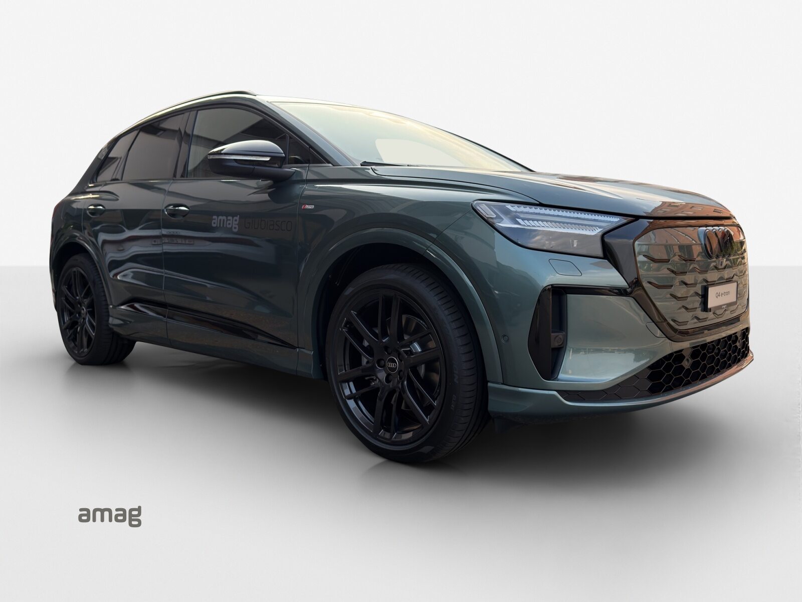AUDI Q4 SUV e-tron quattro performance Edition Swiss-Ski, Electric, Ex-demonstrator, Automatic - 6