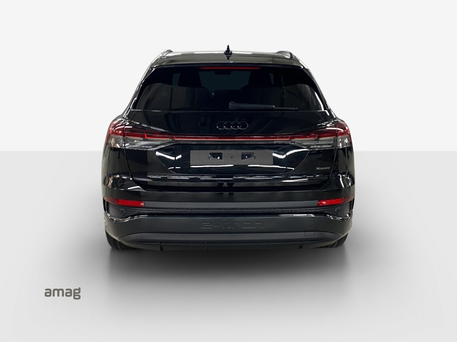 AUDI Q4 45 e-tron quattro Attraction, Electric, Ex-demonstrator, Automatic - 4