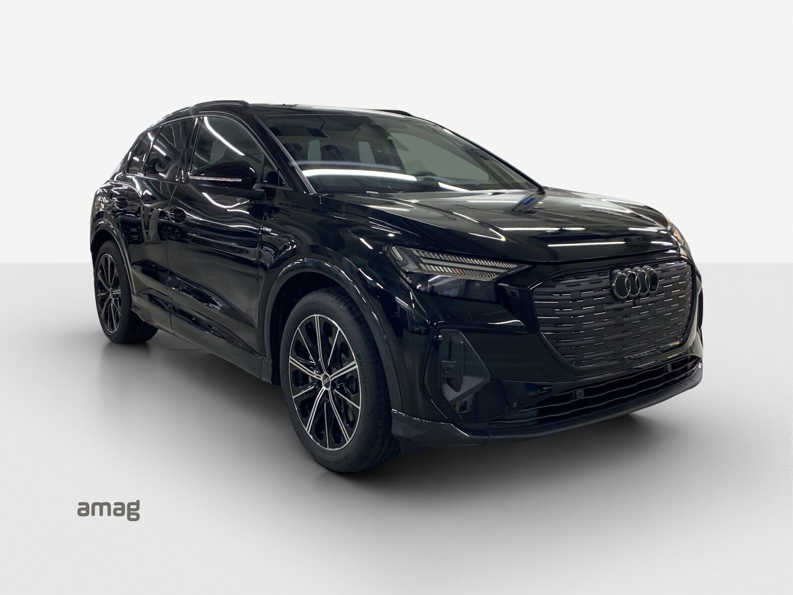 AUDI Q4 45 e-tron quattro Attraction, Electric, Ex-demonstrator, Automatic - 6