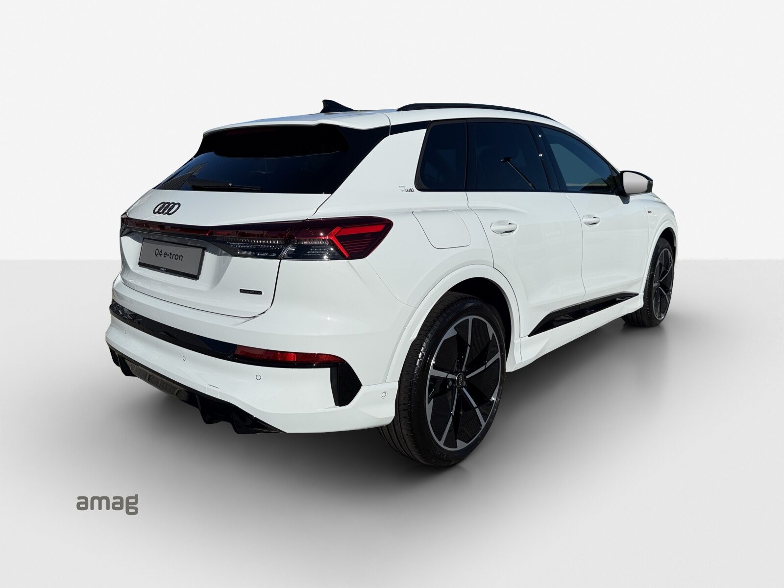 AUDI Q4 SUV e-tron quattro performance Edition Swiss-Ski, Elettrica, Auto dimostrativa, Automatico - 5