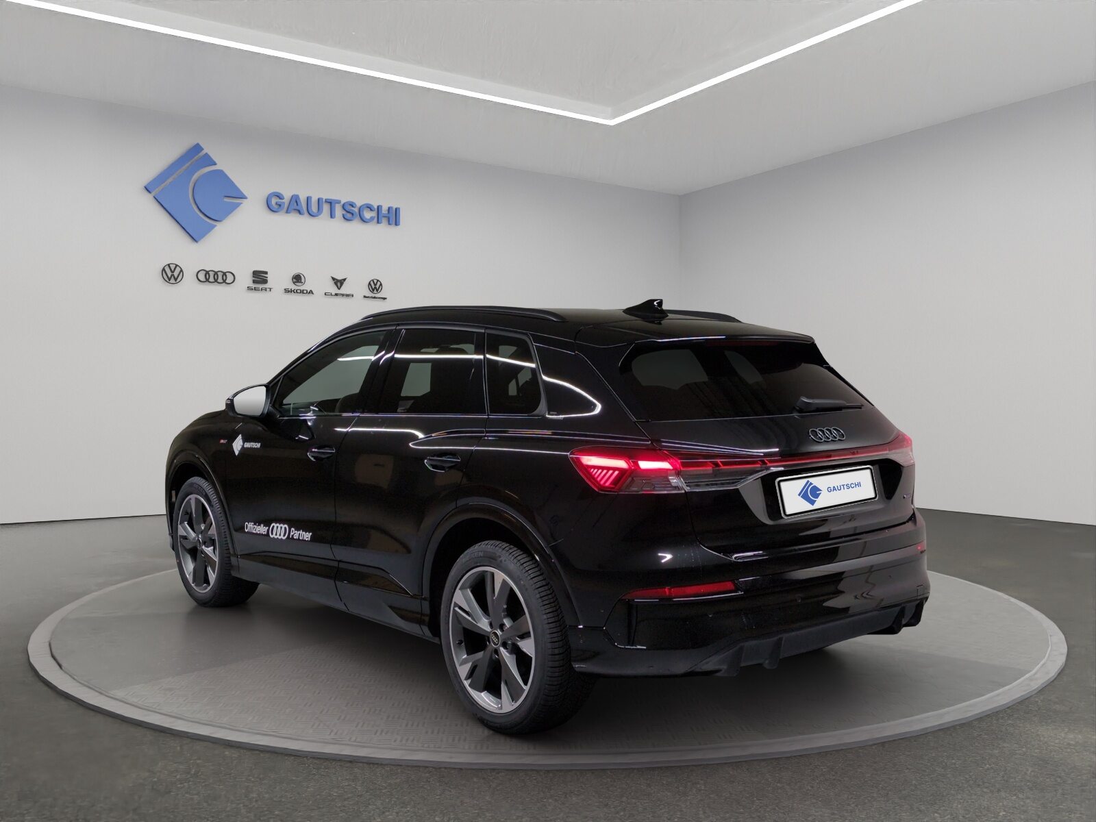AUDI Q4 SUV e-tron quattro performance Edition Swiss-Ski, Electric, Ex-demonstrator, Automatic - 3