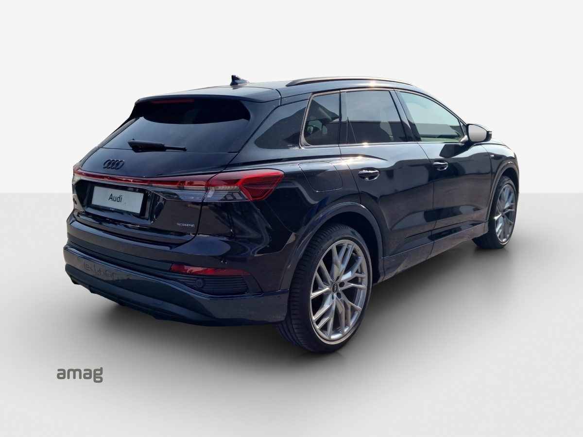 AUDI Q4 45 e-tron quattro, Elektro, Neuwagen, Automat - 5
