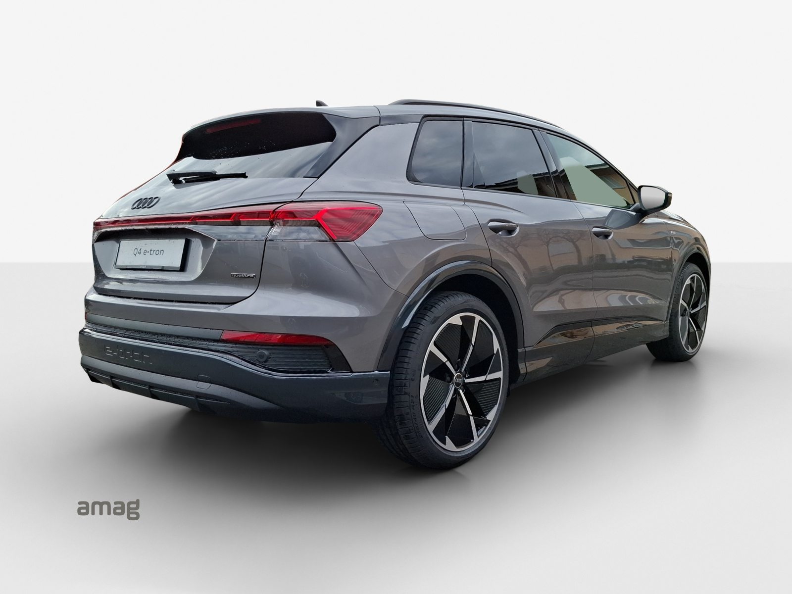 AUDI Q4 45 e-tron quattro Edition Swiss-Ski, Elektro, Neuwagen, Automat - 5