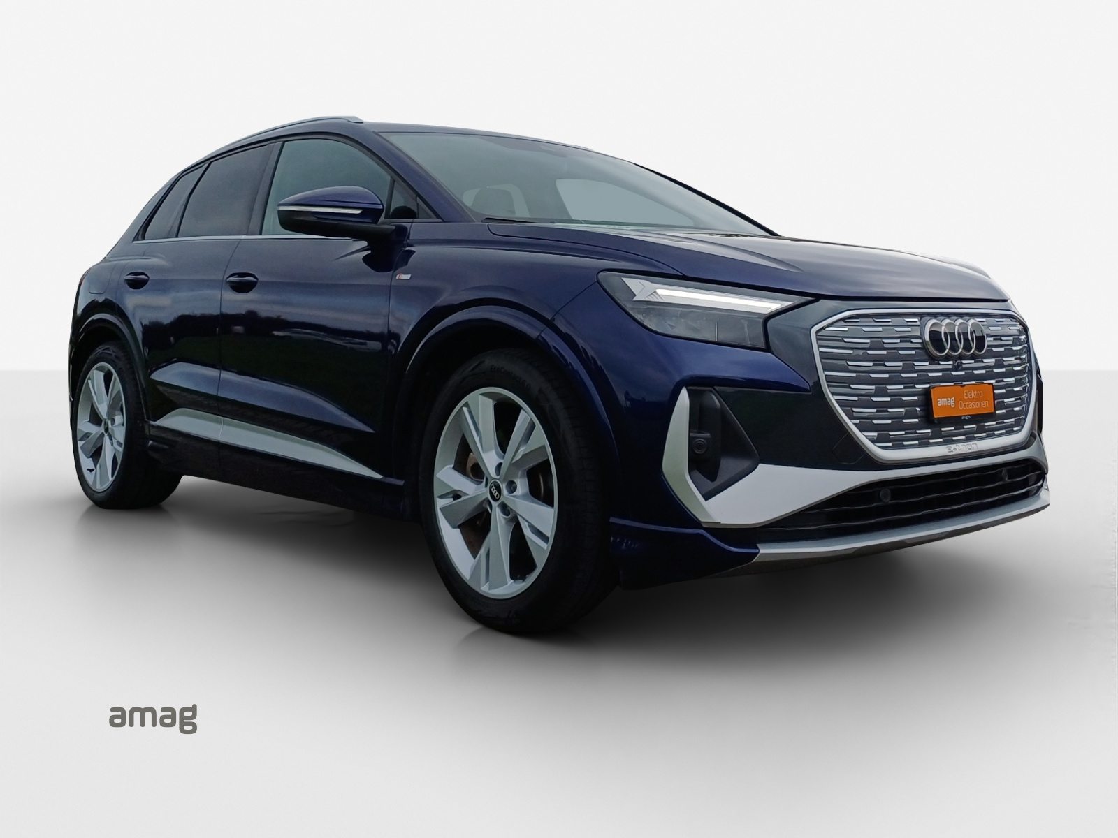 AUDI Q4 50 e-tron quattro, Elektro, Occasion / Gebraucht, Automat - 7