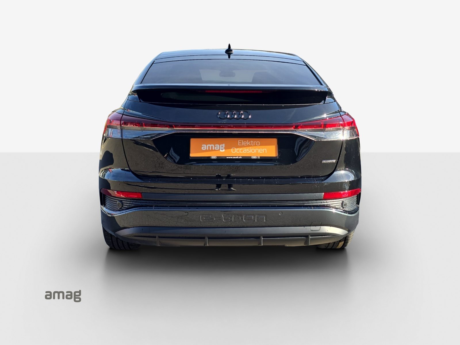 AUDI Q4 SB 55 e-tron quattro, Elektro, Occasion / Gebraucht, Automat - 5