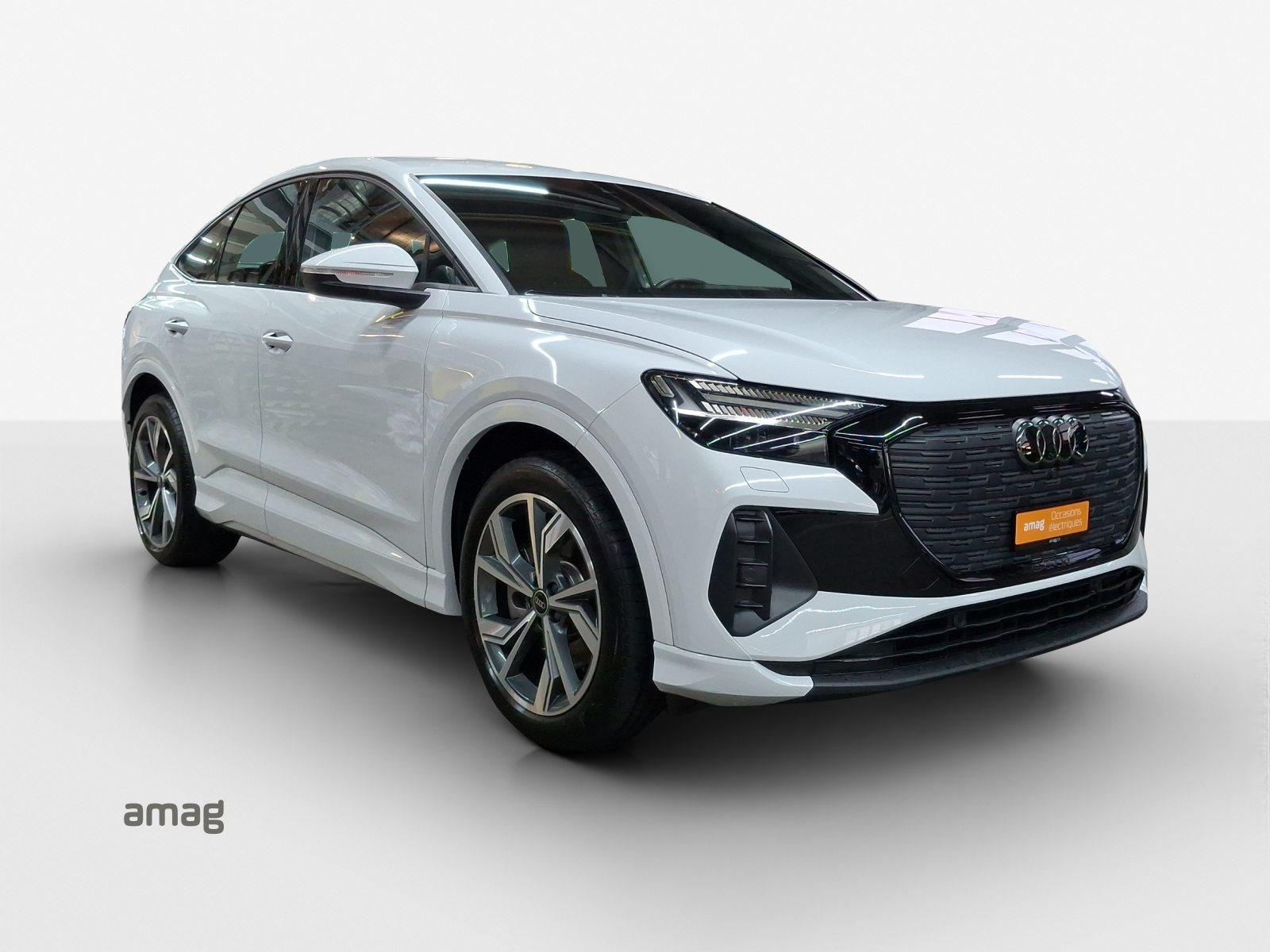 AUDI Q4 SB 40 e-tron, Électrique, Occasion / Utilisé, Automatique - 6