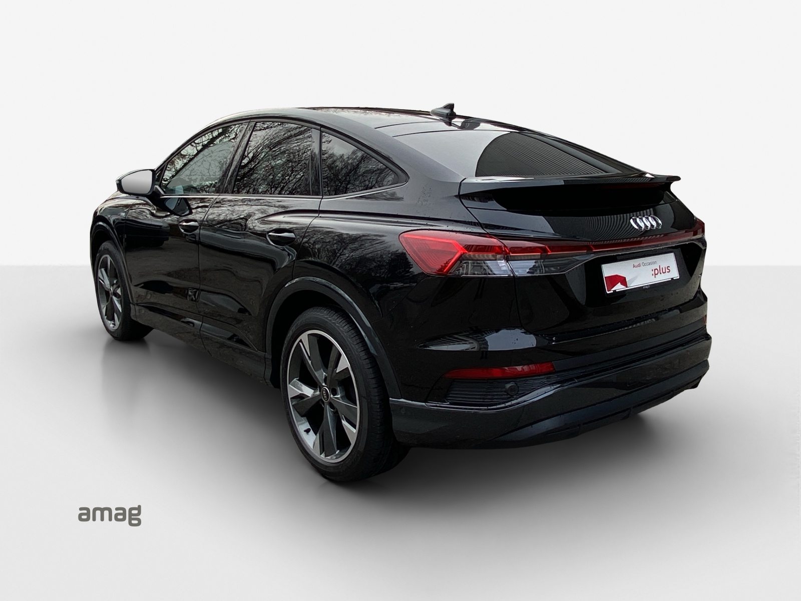 AUDI Q4 SB 55 e-tron quattro, Elektro, Occasion / Gebraucht, Automat - 3