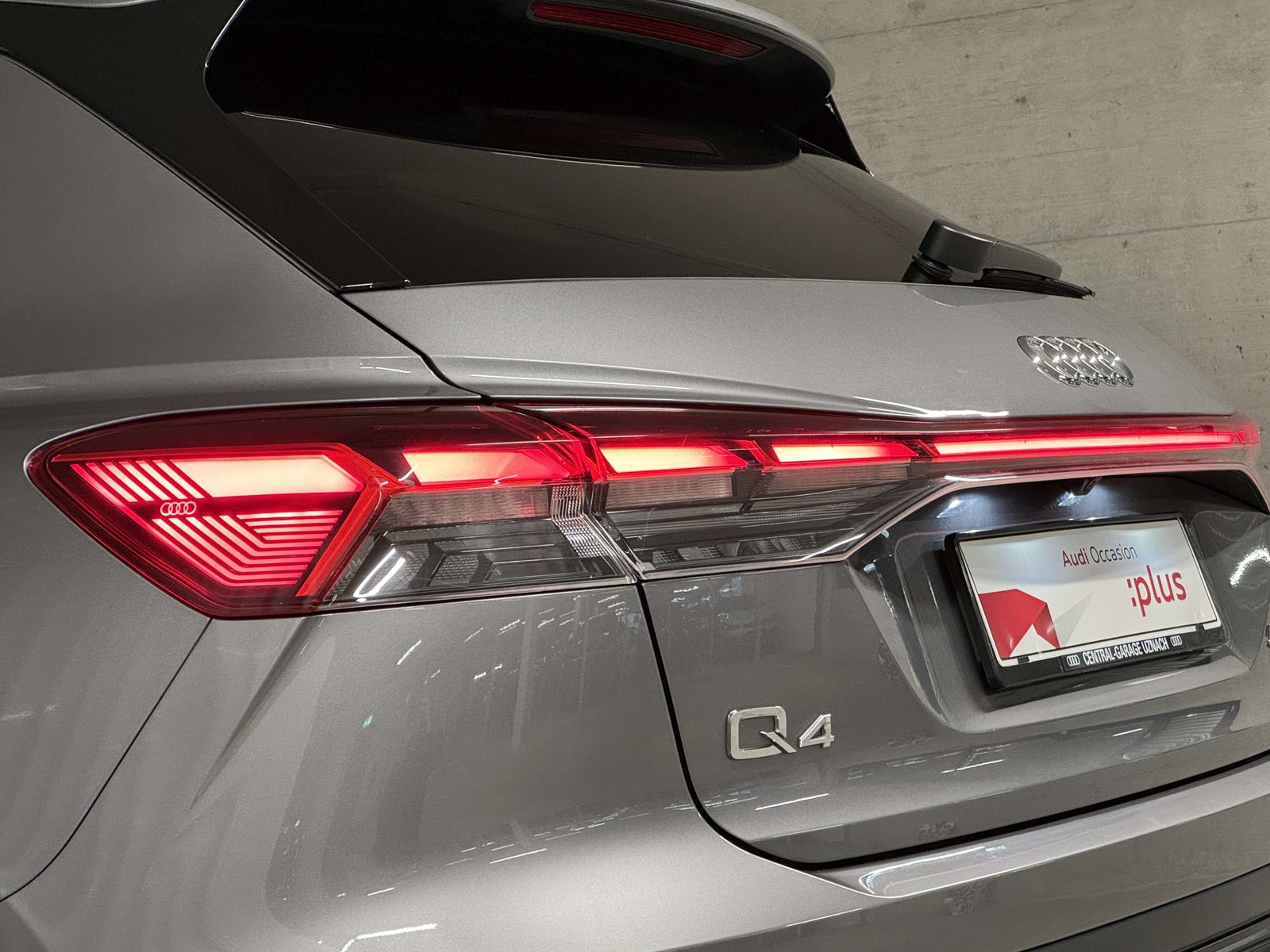 AUDI Q4 50 e-tron quattro, Électrique, Occasion / Utilisé, Automatique - 5