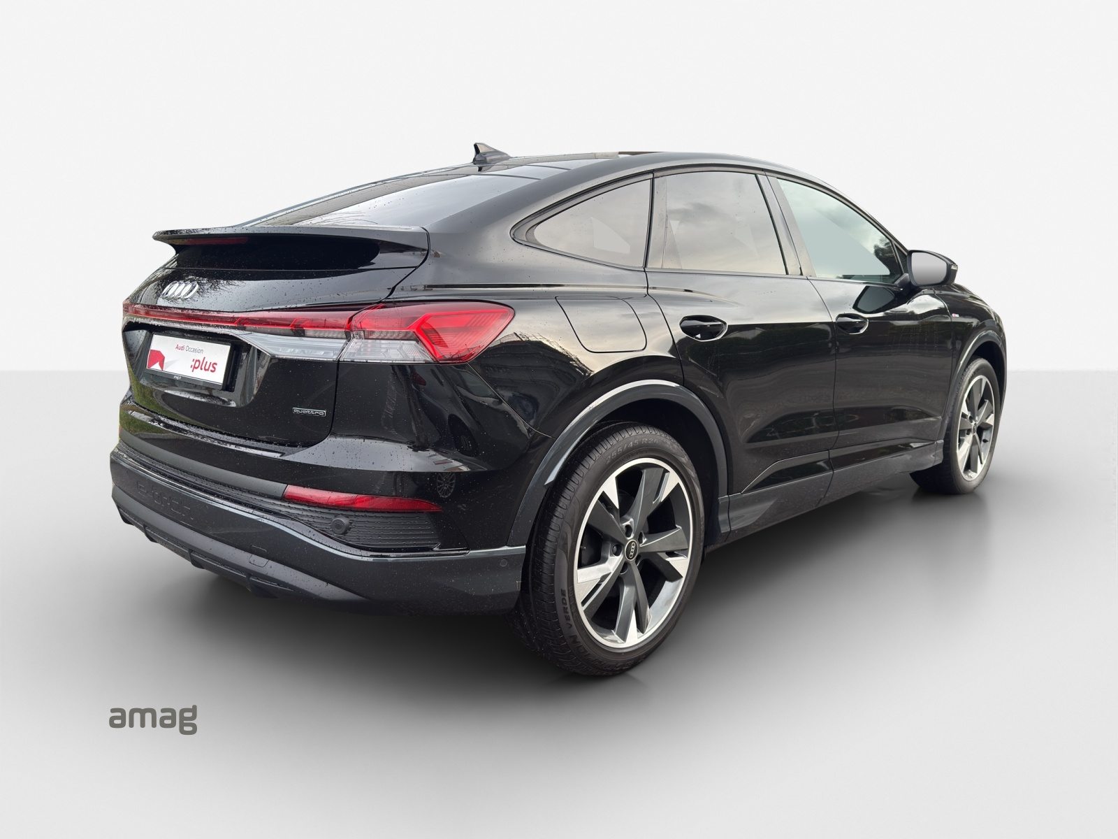 AUDI Q4 SB 55 e-tron quattro, Elektro, Occasion / Gebraucht, Automat - 6