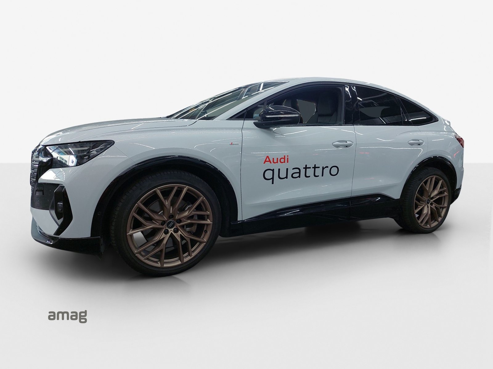 AUDI Q4 SB 45 e-tron quattro Attraction