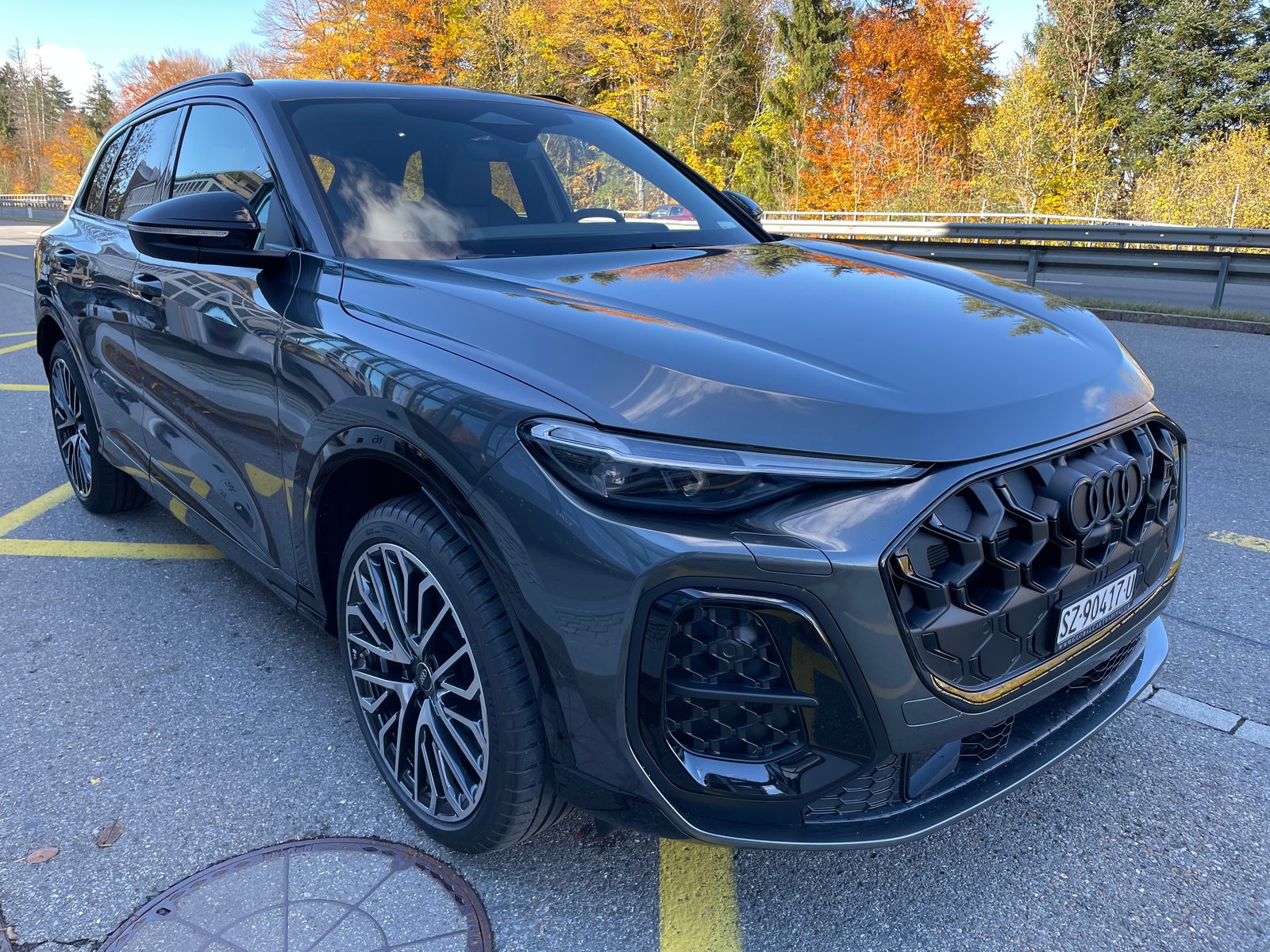 AUDI Q5 e-hybrid quattro 270 kW S-tronic, Plug-in-Hybrid Benzin/Elektro, Neuwagen, Automatik - 3