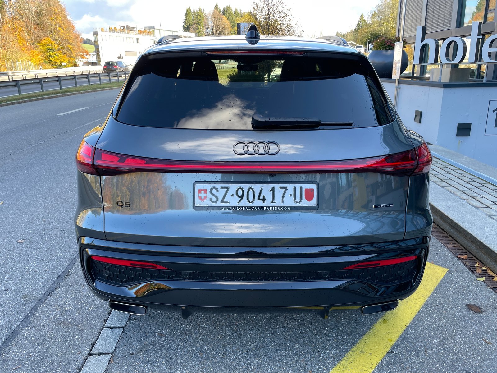 AUDI Q5 e-hybrid quattro 270 kW S-tronic, Plug-in-Hybrid Benzin/Elektro, Neuwagen, Automatik - 6