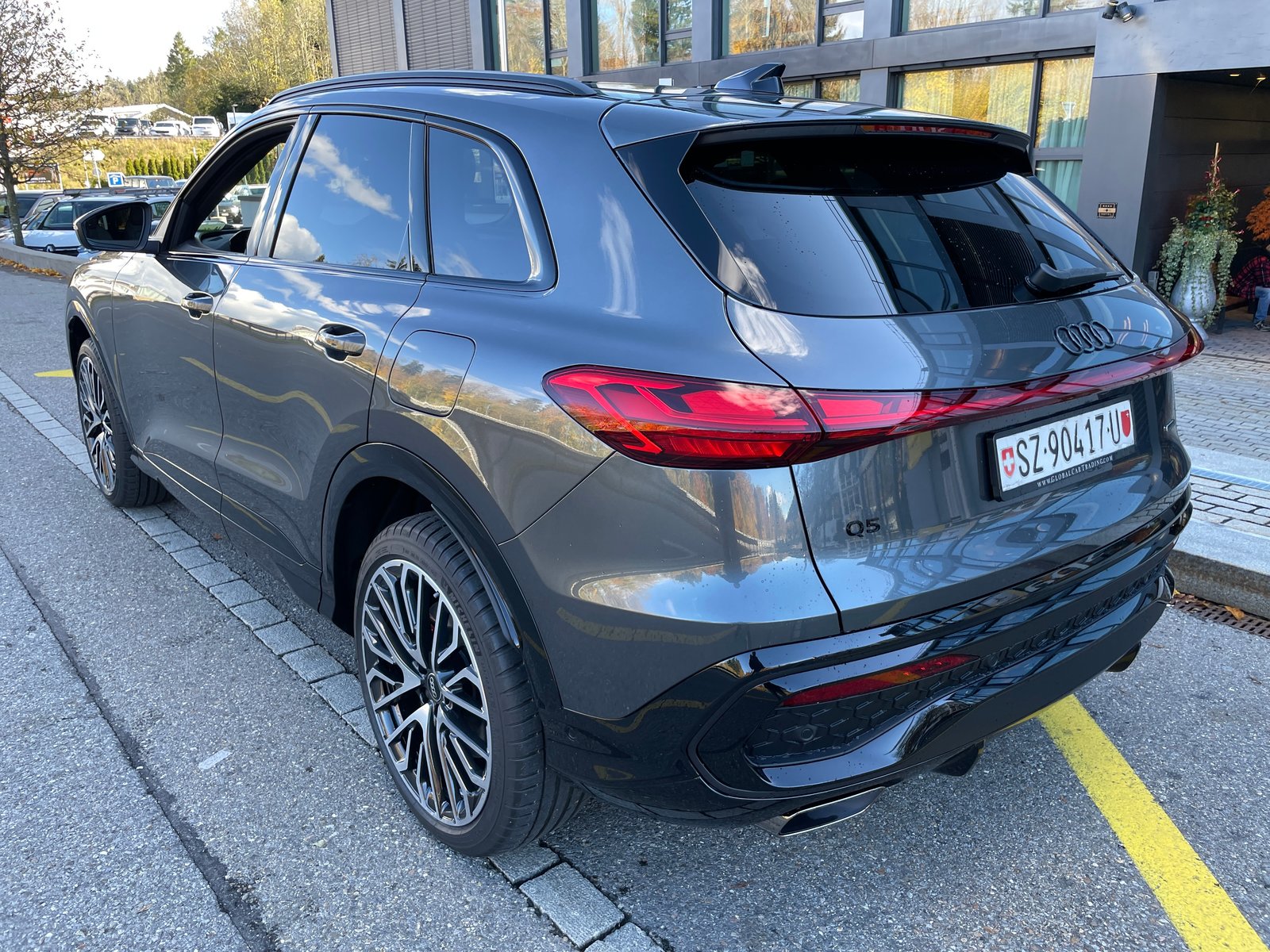 AUDI Q5 e-hybrid quattro 270 kW S-tronic, Plug-in-Hybrid Benzin/Elektro, Neuwagen, Automatik - 7