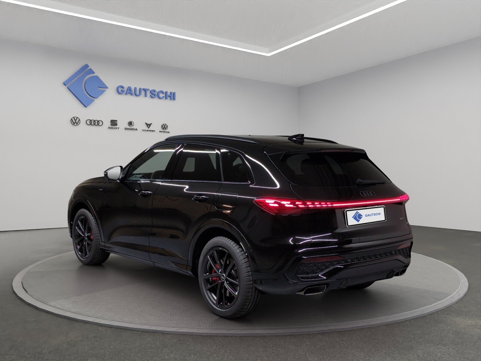AUDI Q5 e-hybrid quattro 270 kW S-tronic, Plug-in-Hybrid Petrol/Electric, New car, Automatic - 3