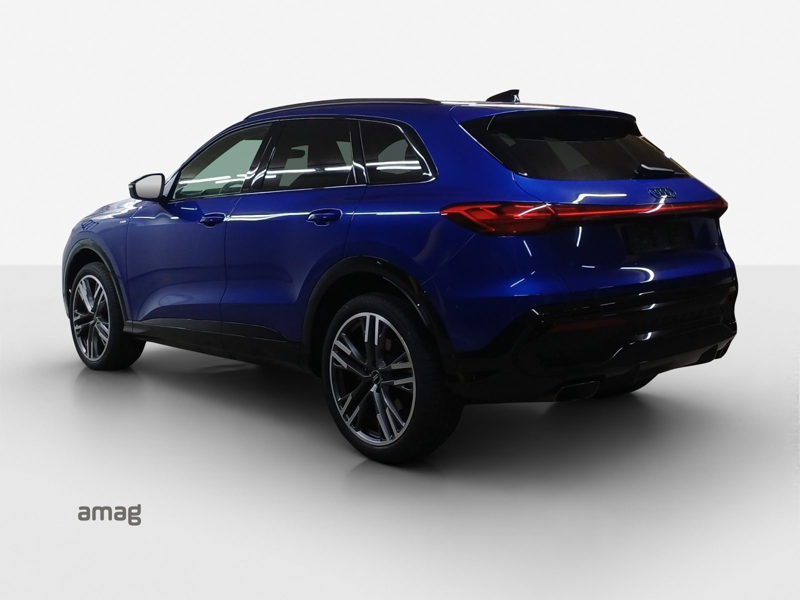 AUDI Q5 TFSI quattro 150kW, Benzin, Occasion / Gebraucht, Automatik - 3