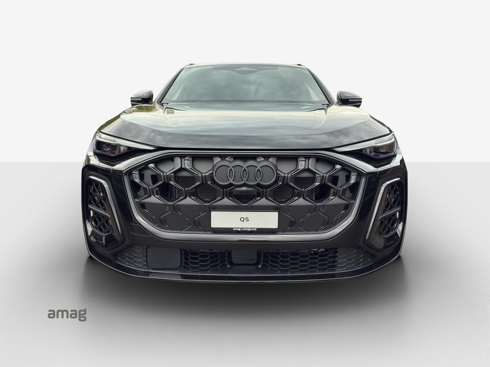 AUDI Q5 SUV e-hybrid 270 kW, Hybride Intégral Essence/Électricité, Véhicule neuf pré-immatriculé, Automatique - 7