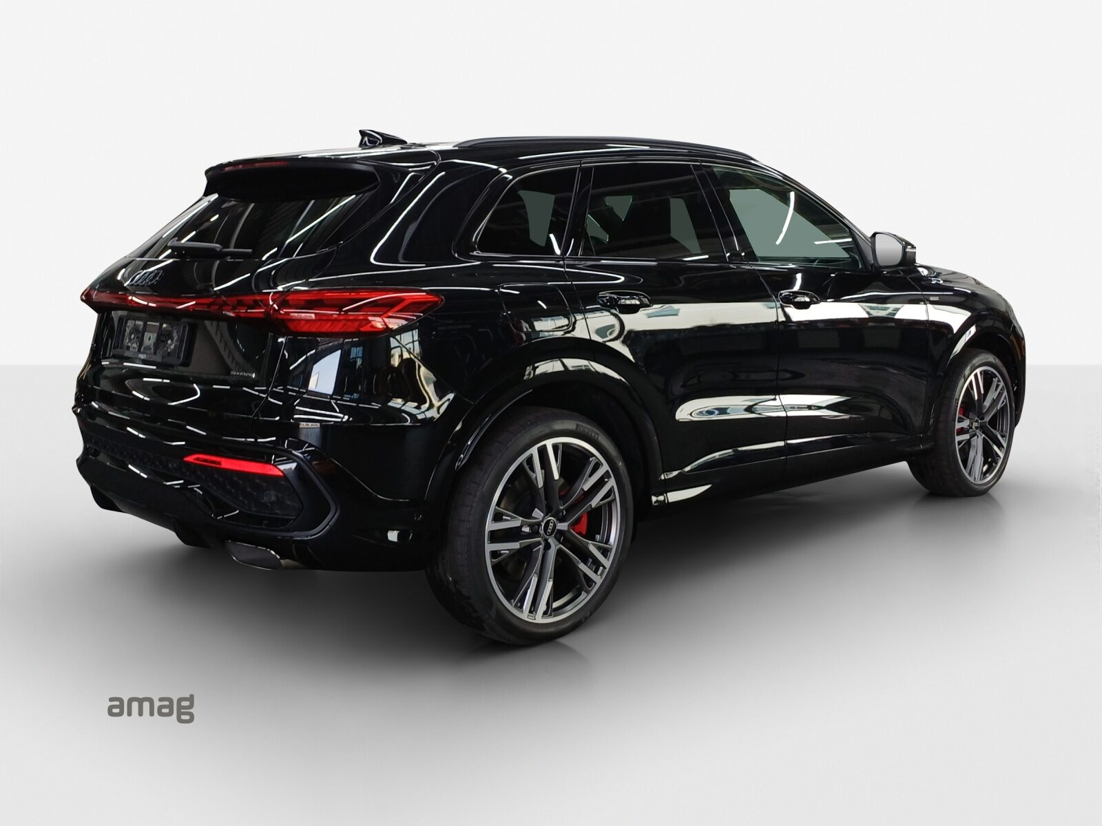 AUDI Q5 SUV e-hybrid 270 kW, Full-Hybrid Petrol/Electric, Pre-registered new car, Automatic - 5