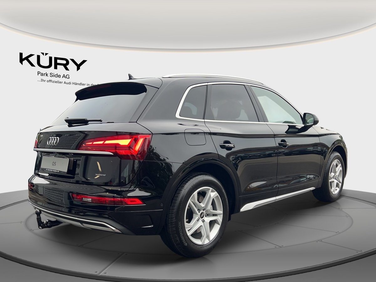 AUDI Q5 40 TFSI advanced quattro S-tronic, Petrol, New car, Automatic - 4