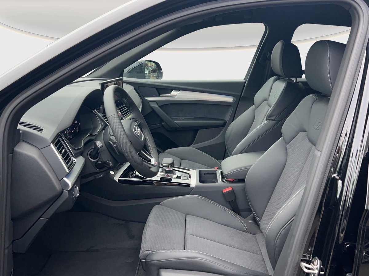 AUDI Q5 40 TFSI advanced quattro S-tronic, Petrol, New car, Automatic - 5