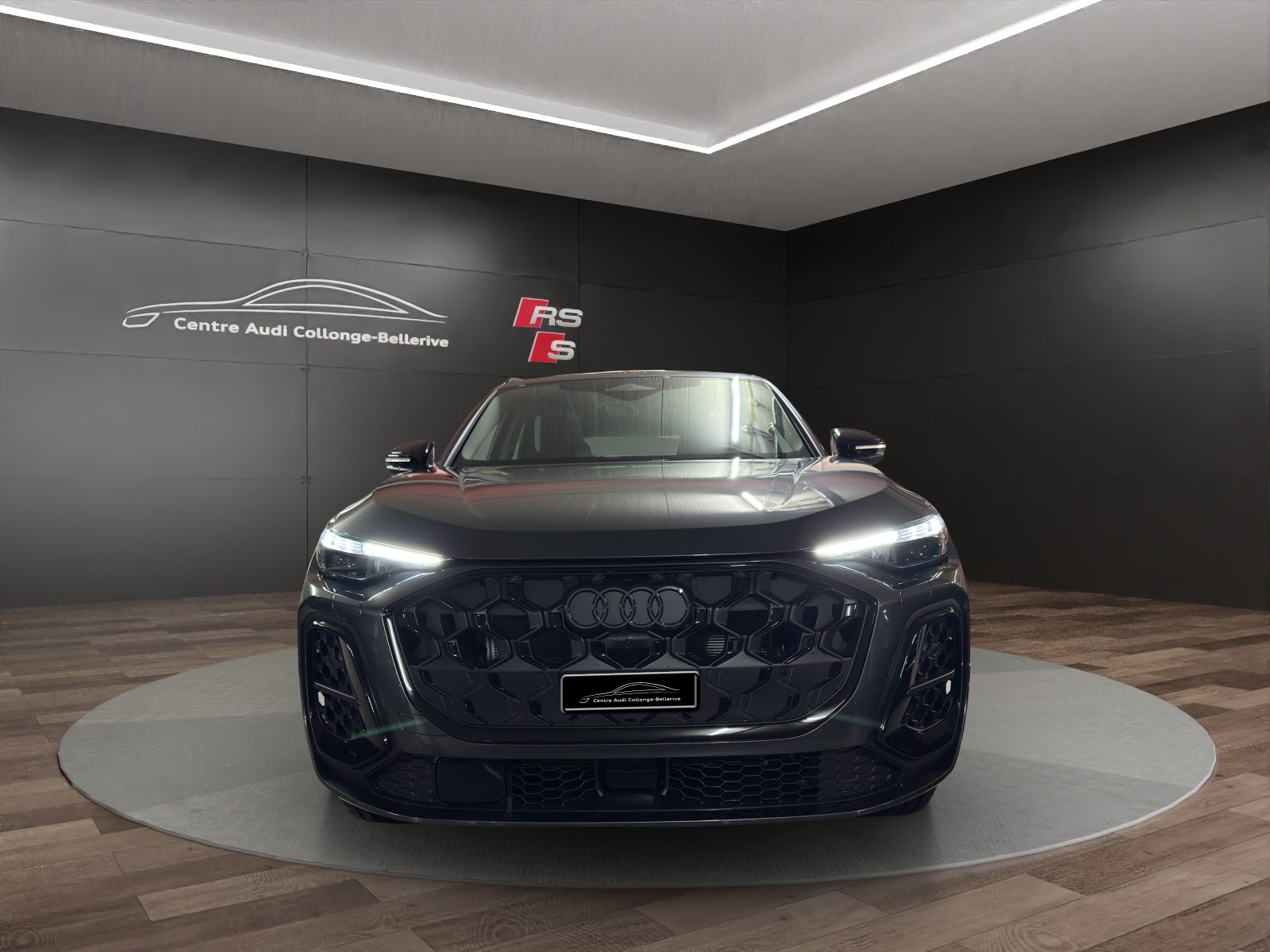 AUDI Q5 SUV TFSI 150 kW, Benzina, Auto nuove, Automatico - 2