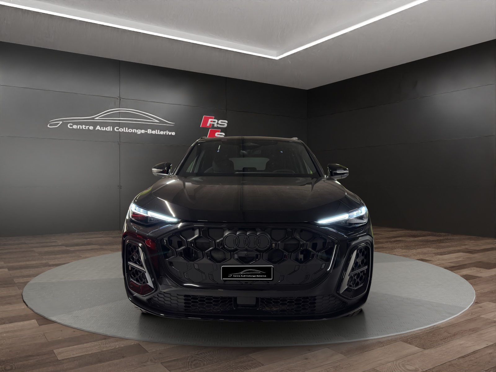 AUDI Q5 SUV TFSI 150 kW, Benzina, Auto nuove, Automatico - 2