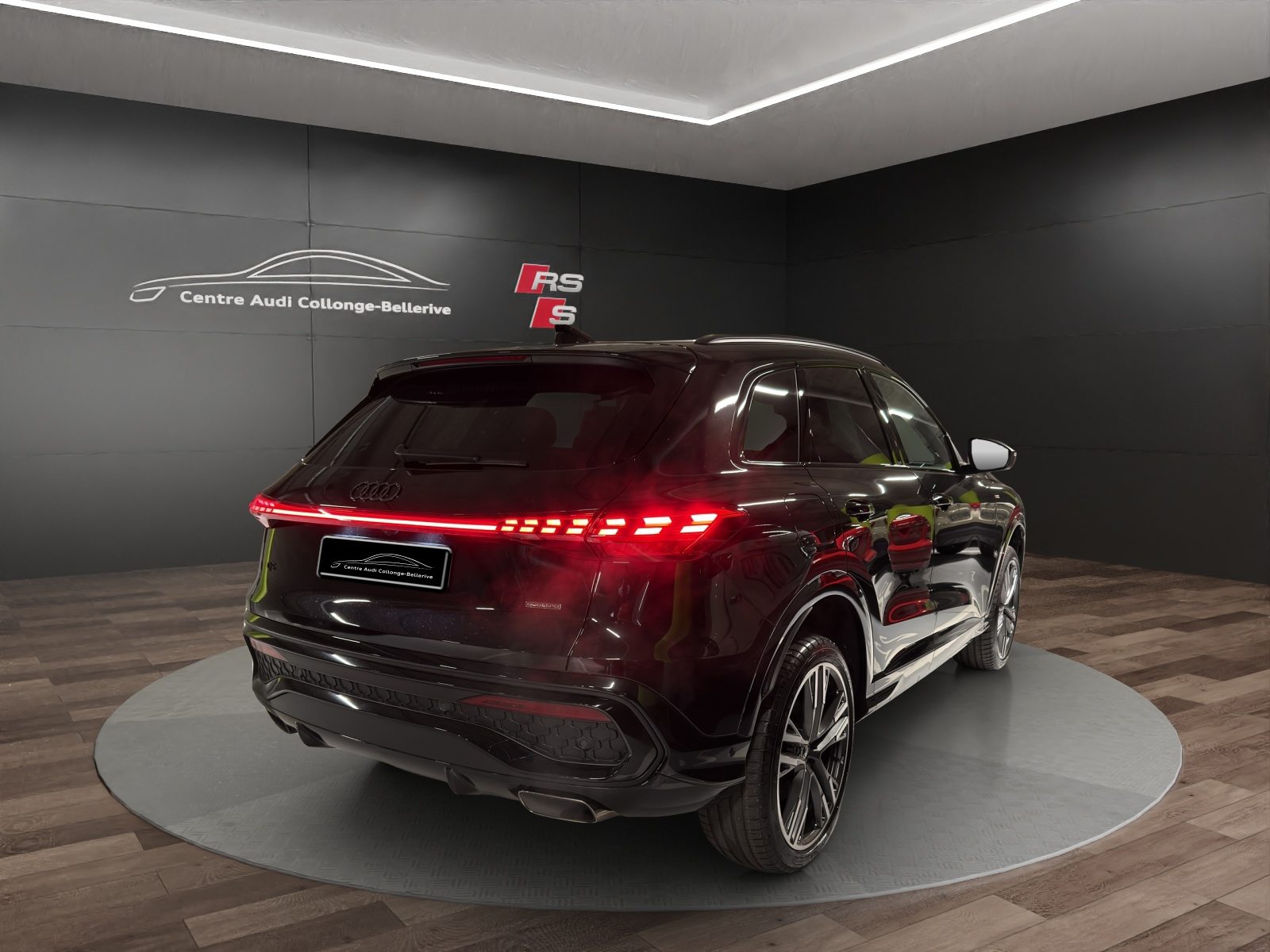 AUDI Q5 SUV TFSI 150 kW, Benzina, Auto nuove, Automatico - 6