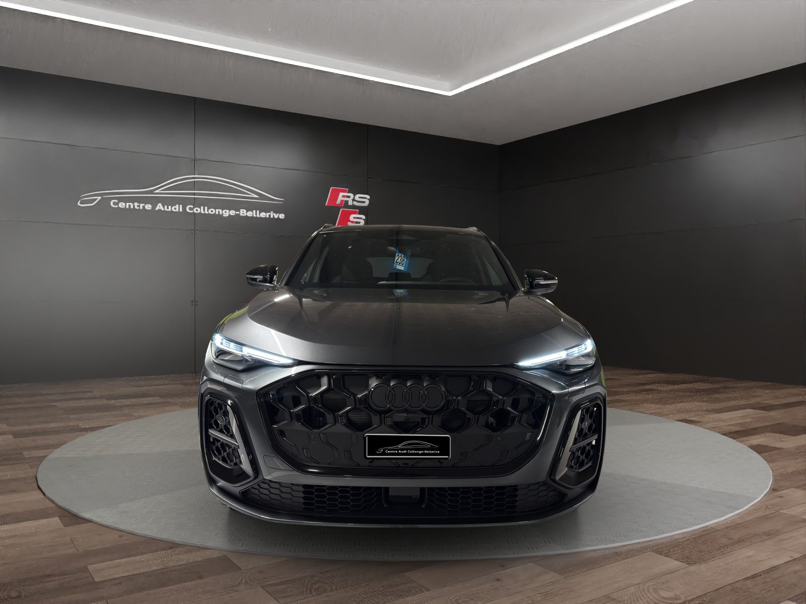 AUDI Q5 SUV TFSI 150 kW, Essence, Voiture nouvelle, Automatique - 2